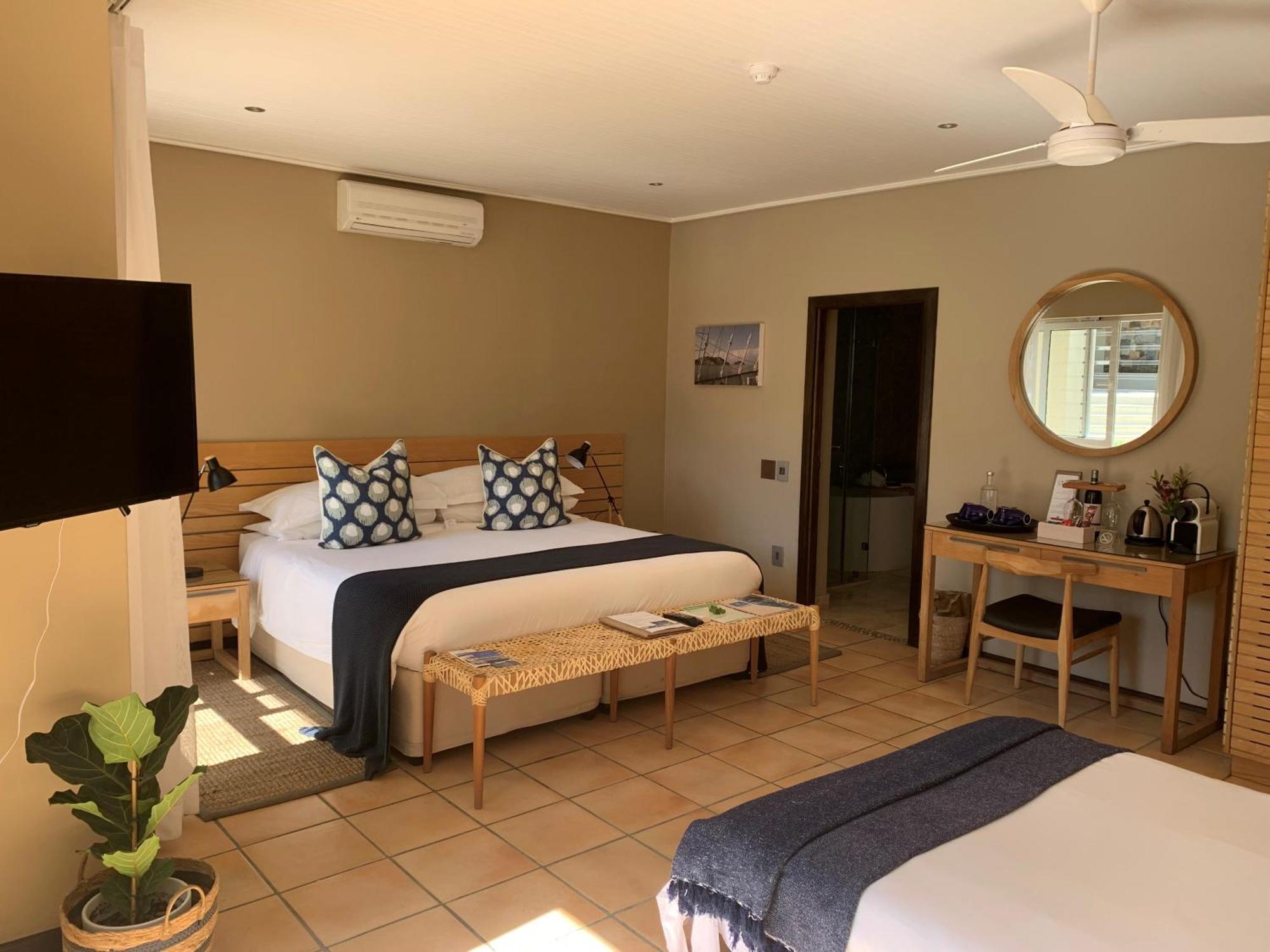 Abalone Guest Lodge เฮอร์มานุส ภายนอก รูปภาพ